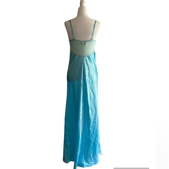 Victoria’s Secret vintage maxi slip - Picture 3 of 9